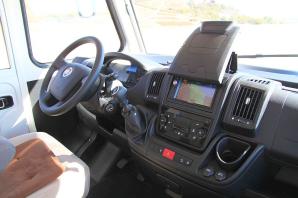 Poszukiwania wyłudzonego pojazdu typu kamper-Dethleffs Trend I 7057 Integra. Ludzie Krzysztofa Rutkowskiego w akcji! 