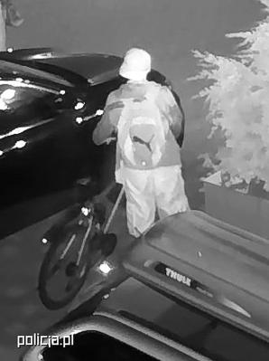Tarnowska Policja poszukuje sprawcy napadu na policjanta. Rozpoznajesz? Zadzwoń!