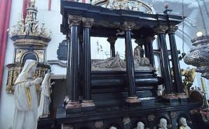 Słowo na niedzielę 15 października z Sanktuarium św. Jadwigi w Trzebnicy, w Dzień Dziecka Utraconego. Transmisja w TVP Polonia o godz. 11