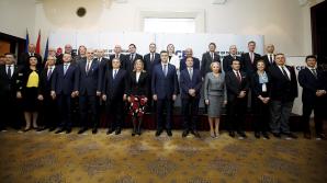 Wicemin. Bartosz Cichocki na Szczycie Państw Inicjatywy Środkowoeuropejskiej. To Albania, Białoruś, Bośnia i Hercegowina, Bułgaria, Chorwacja, Czarnogóra, Czechy, Macedonia, Mołdawia, Polska, Rumunia, Serbia, Słowacja, Słowenia, Ukraina, Węgry i Włochy