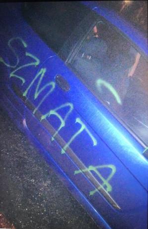 [VIDEO] Kto nęka młodego mieszkańca Wiskitek? Przebicia opon, zniszczenie auta, groźby i pobicie. Bezradni rodzice proszą o pomoc Rutkowskiego!