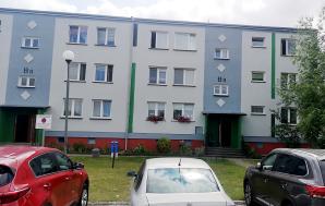 NAGRODA! Biuro Rutkowski poszukuje sprawców zuchwałych kradzieży w Przyborowie i Górzycy w Lubuskiem. Sprawcy poruszali się ciemnym Volvo S60 o nr rej. DW 303MY