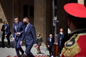 [VIDEO] Tbilisi. Polityczne rozmowy z władzami Gruzji [PL/EN]