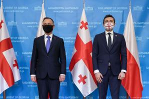 [VIDEO] Tbilisi. Polityczne rozmowy z władzami Gruzji [PL/EN]