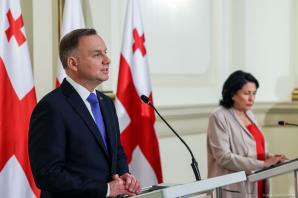 [VIDEO] Tbilisi. Polityczne rozmowy z władzami Gruzji [PL/EN]