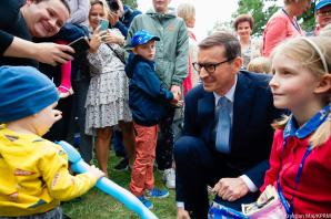 [VIDEO] Dodatkowe wsparcie dla rodzin z dziećmi. Rząd przyjął ustawę o Rodzinnym Kapitale Opiekuńczym