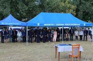 [VIDEO] Pierwsza w polsce budowa modułowa jednostki policji w prochowicach