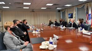 Pierwsze czołgi Abrams trafią do Polski już w przyszłym roku - zaznaczył Mariusz Błaszczak, minister obrony narodowej po spotkaniu z sekretarzem obrony USA