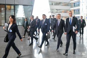 [VIDEO] Nadzwyczajny szczyt NATO z udziałem Andrzeja Dudy w Brukseli