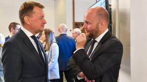 Nowoczesne śmigłowce Apache dla Wojska Polskiego. Konferencja pod przewodnictwem sekretarza obrony USA Lloyda J. Austina