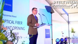 [VIDEO] Rozbudowa sieci 5G napędzi popyt na światłowody. Ich nowa fabryka w Mszczonowie obsłuży największych odbiorców w Europie