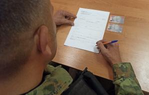 Z dowodem nieboszczyka w podróż