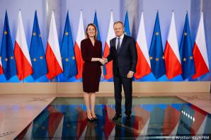 [VIDEO] W Kancelarii Prezesa Rady Ministrów, Premier Donald Tusk spotkał się z Przewodniczącą Parlamentu Europejskiego Robertą Metsolą. Musimy zadbać o bezpieczeństwo żywnościowe całej Unii Europejskiej