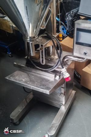 [VIDEO] Rozbita grupa handlowała suplementami zawierającymi narkotyki i sterydy