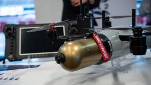 [VIDEO] - Potrzebujemy europejskiego programu na rzecz zbrojeń, potrzebujemy bezpieczeństwa łańcucha dostaw komponentów do przemysłu zbrojeniowego, potrzebujemy niezależności europejskiego i polskiego przemysłu zbrojeniowego. (…) Tak postrzegam potrzebę in