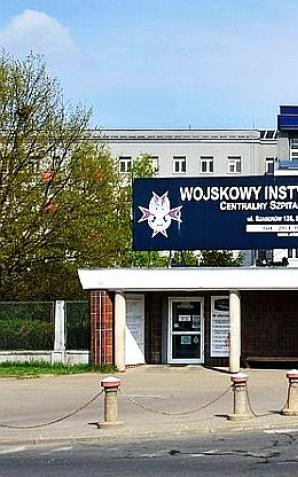 Wypadek z udziałem kolumny rządowej przewożącej Premier Beatę Szydło. Szefowa rządu Śmigłowcem LPR przetransportowana do szpitala w Warszawie