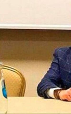 [VIDEO] Złota biżuteria i diamenty padły łupem włamywacza - konferencja Biura Rutkowski w Kutnie