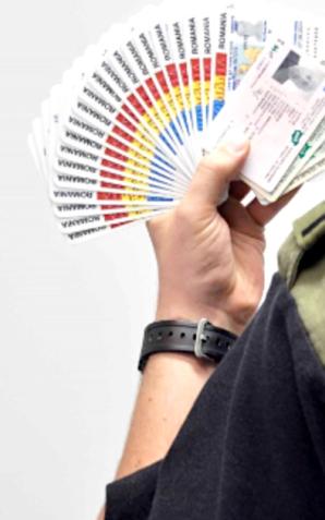 Straż Graniczna zatrzymała trzy osoby narodowości ukraińskiej, które nielegalnym imigrantom ułatwiały pobyt w Polsce obywatelom Ukrainy, Bangladeszu, Nigerii, Pakistanu, Nepalu, Indii, Azerbejdżanu, Filipin oraz Ghany.