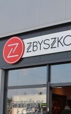 Co dalej z dającymi pracę 400 osobom w kryzysie Zakładami Mięsnymi ZBYSZKO? I Centrum Sportowo-Rekreacyjnym ZBYSZKO ze stadniną 200 koni? Właściciel walczy niczym lew, by jego firma przetrwała kryzys