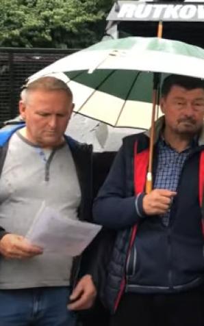 Z OSTATNIEJ CHWILI: RUTKOWSKI: Budowa wiatraków wstrzymana!