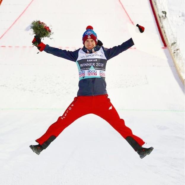 Kamil Stoch po skokach w Norweskim Trondheim i Vikersund zapewnił sobie zwycięstwo w całym Pucharze Świata! 