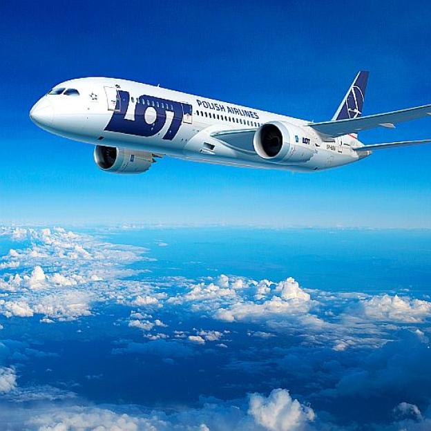Koronawirus: Jak wrócić do Polski samolotem? Dziś można z Larnaki, Tbilisi, Londynu, Dublina, Barcelony i Reykjaviku