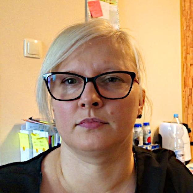 [VIDEO] Kolejny sądowy koszmar 6-letniej chorej Julki i jej mamy