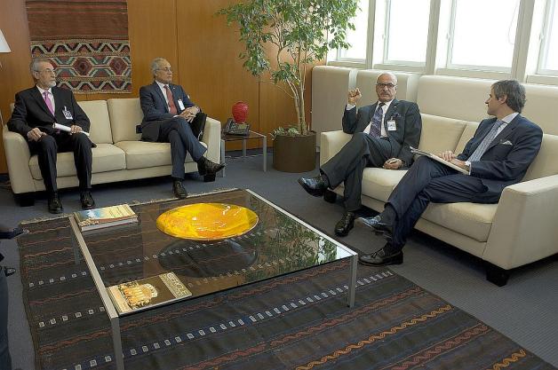 Austria: Państwa OPEC utrzymują wysokie wydobycie ropy. To cios w rosyjską gospodarkę.