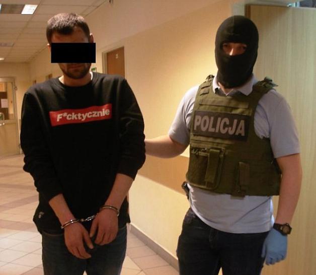 Warszawa: Areszt za oszustwo 