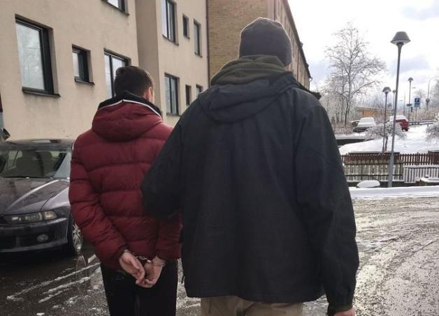 13 najbardziej poszukiwanych przestępców Europy zatrzymanych w Belgii, Norwegii i Szwecji