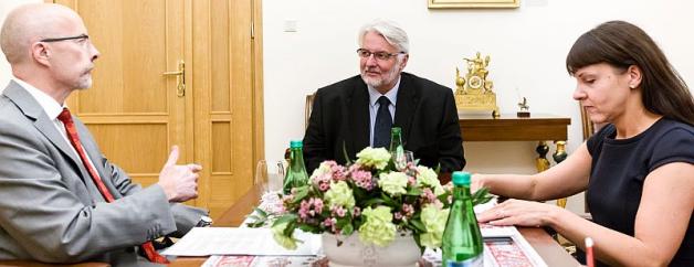 Spotkanie ministra Witolda Waszczykowskiego z ambasadorem Zjednoczonego Królestwa Jonathanem Knottem, w związku z negocjacjami dotyczącymi wystąpienia Wielkiej Brytanii z UE