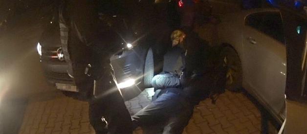 Strzelanina pod Wrocławiem. Jeden policjant nie żyje, trzech rannych. Bandyta został zastrzelony