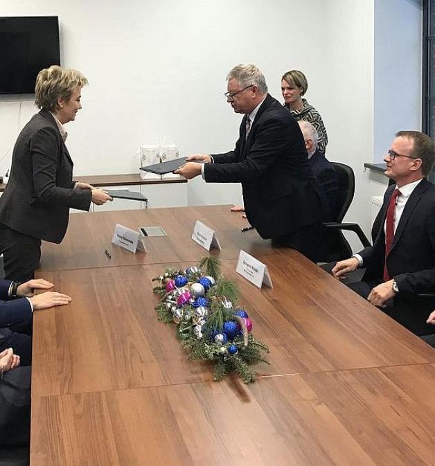  Inwestycja warta 200 mln złotych na granicy z Łodzią. Umowa podpisana