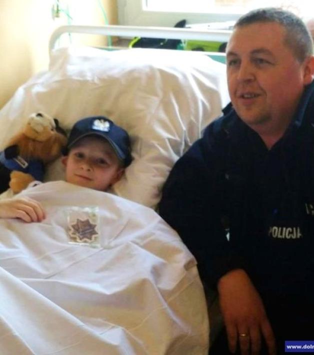 9-letni Gracjan marzy by zostać policjantem. Odznakę już ma