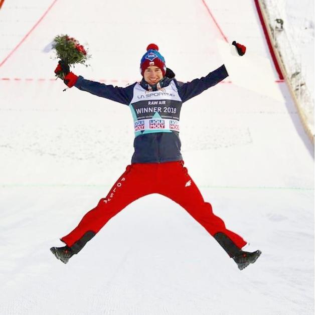 Kamil Stoch po skokach w Norweskim Trondheim i Vikersund zapewnił sobie zwycięstwo w całym Pucharze Świata! 