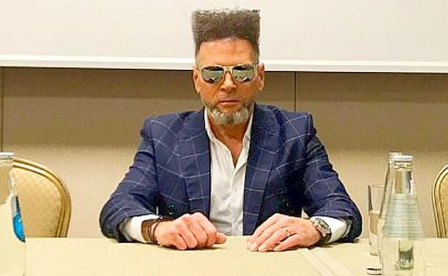 Krzysztof Rutkowski zagłosuje w niedzielę wraz z żoną Mają w Atenach. Na Prezydenta Andrzeja Dudę