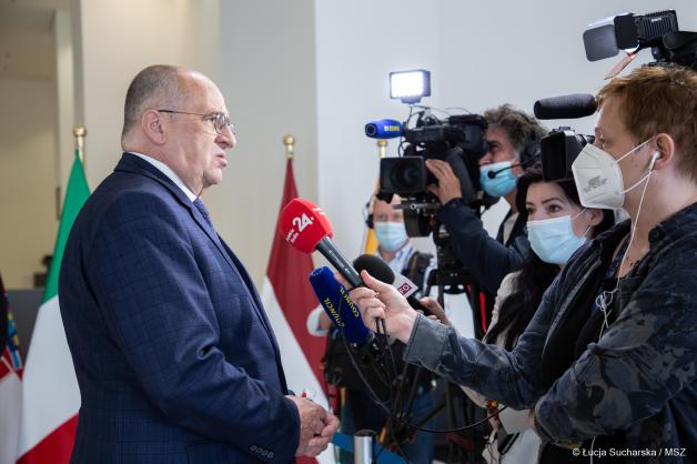 Zaangażowanie UE na Białorusi i w Iraku oraz relacje z państwami Ameryki Łacińskiej i Karaibów były głównymi punktami poniedziałkowego posiedzenia Rady do Spraw Zagranicznych w Luksemburgu