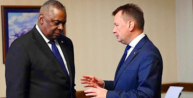 Nowoczesne śmigłowce Apache dla Wojska Polskiego. Konferencja pod przewodnictwem sekretarza obrony USA Lloyda J. Austina