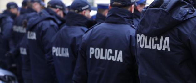 [VIDEO] Odpowiedzą za lichwę i zarabianie na prostytucji blisko 70 kobiet