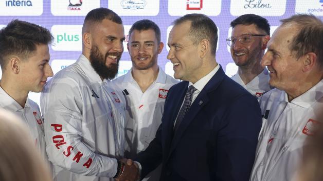 [VIDEO] Prezydent Karol Nawrocki wręczył nominacje na XXV Zimowe Igrzyska Olimpijskie Mediolan–Cortina 2026.